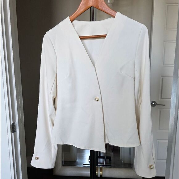 Cream Long Sleeve blouse Size M - Picture 1 of 5